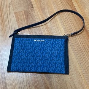 Michael Kors pouches & clutches